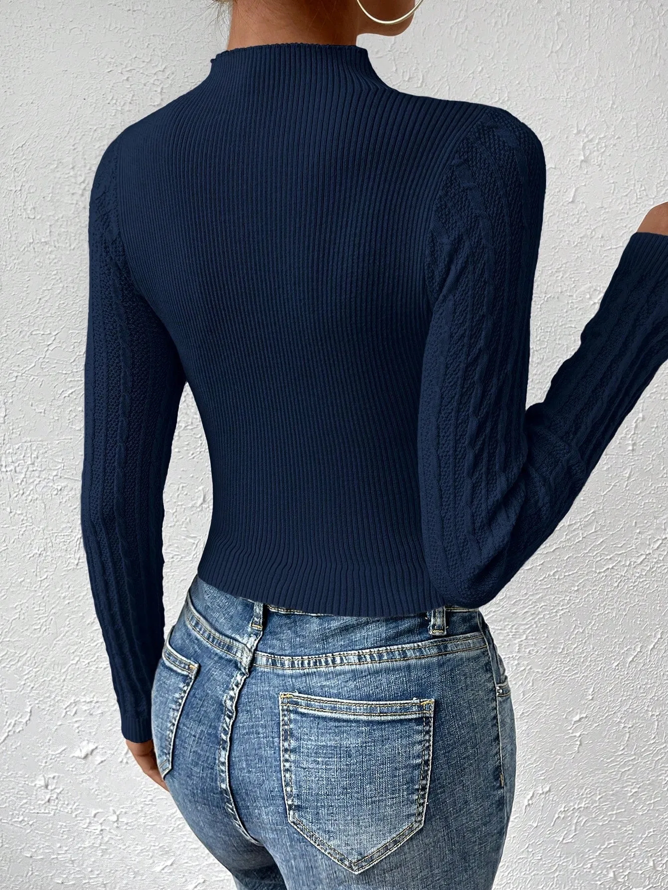 SHEIN Essnce Fashionable Twist Knitted Top For Women