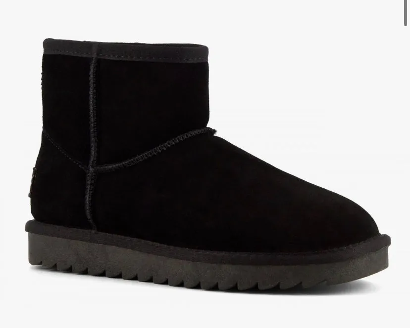 SUEDE WINTERBOOT - BLACK